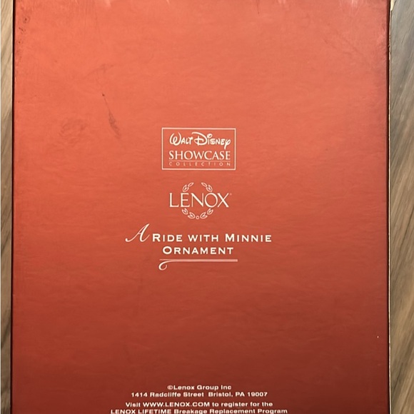 Lenox Disney Minnie Mouse Ornament - Picture 2 of 2